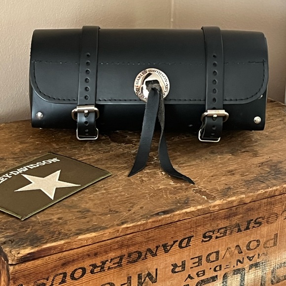 HarleyDavidson Bags Harleydavidson Sissy Bar Tool Bag Black
